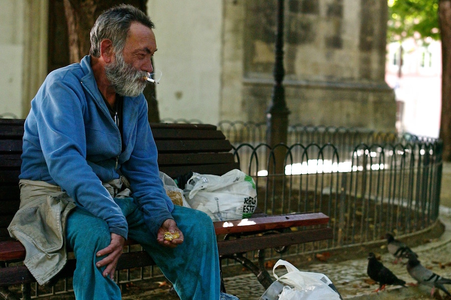 homeless_poverty_portugal_creditpedro_ribeiro_simoes_flickr